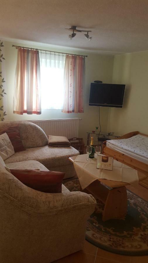 Ferienwohnung "Am Fechtertor- Eingang Zum Schlosspark" Putbus Luaran gambar